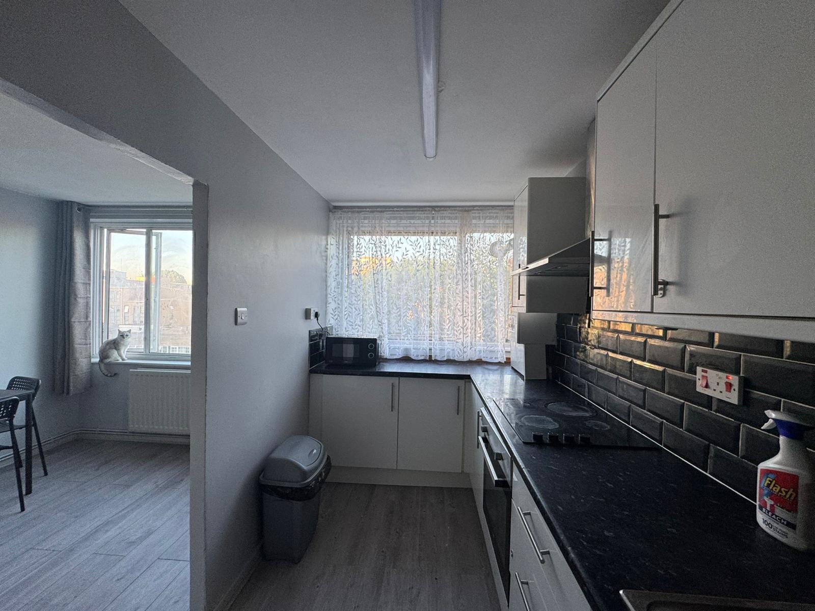 🌟Large Double Room – Clearbrook Way, Whitechapel (E1 0SD)